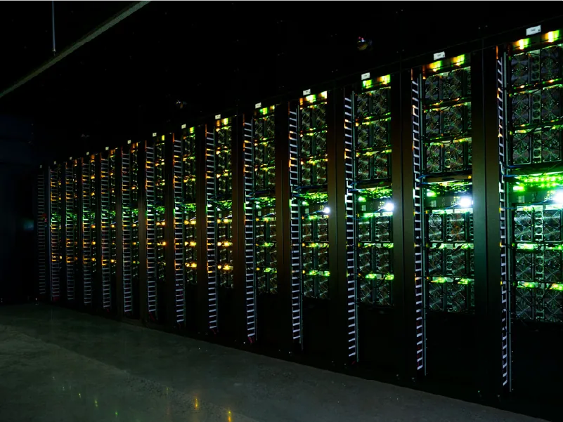 Nordic Research Data Center Boden, Schweden — Serverreihen im laufenden Betrieb